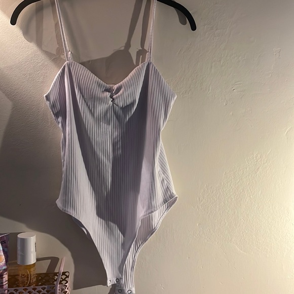 Forever 21 white cinched body suit - Picture 1 of 2